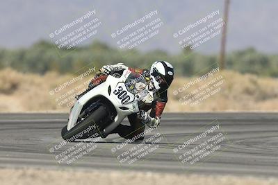 media/Oct-31-2025-CVMA Friday Practice (Fri) [[e9defcbea4]]/3-Racer 2 Practice/Session 4 (Turn 16)/